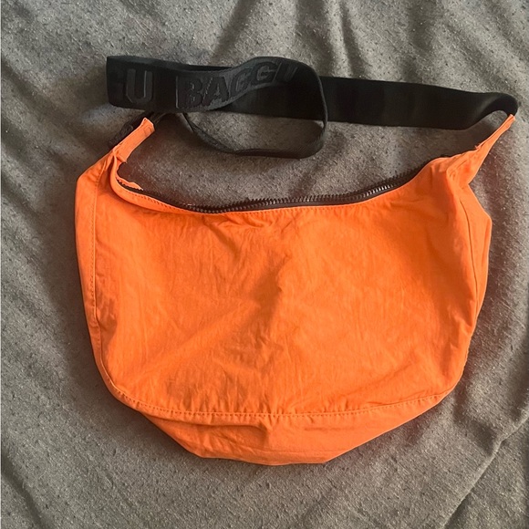 Baggu Crescent Medium - Picture 1 of 4